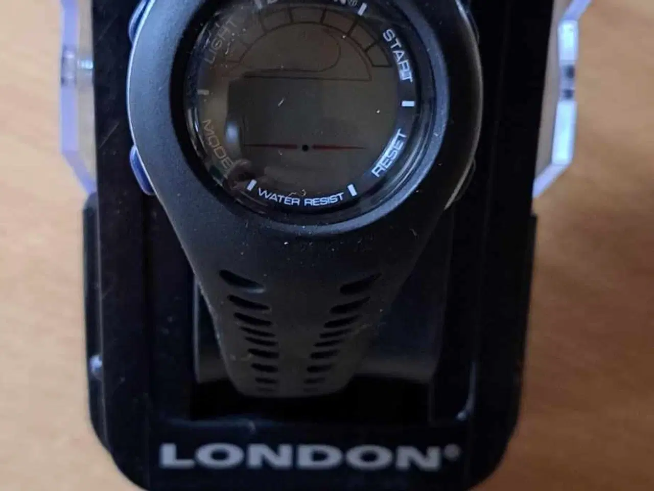 Billede 4 - Forskellige herre ure de er alle nye