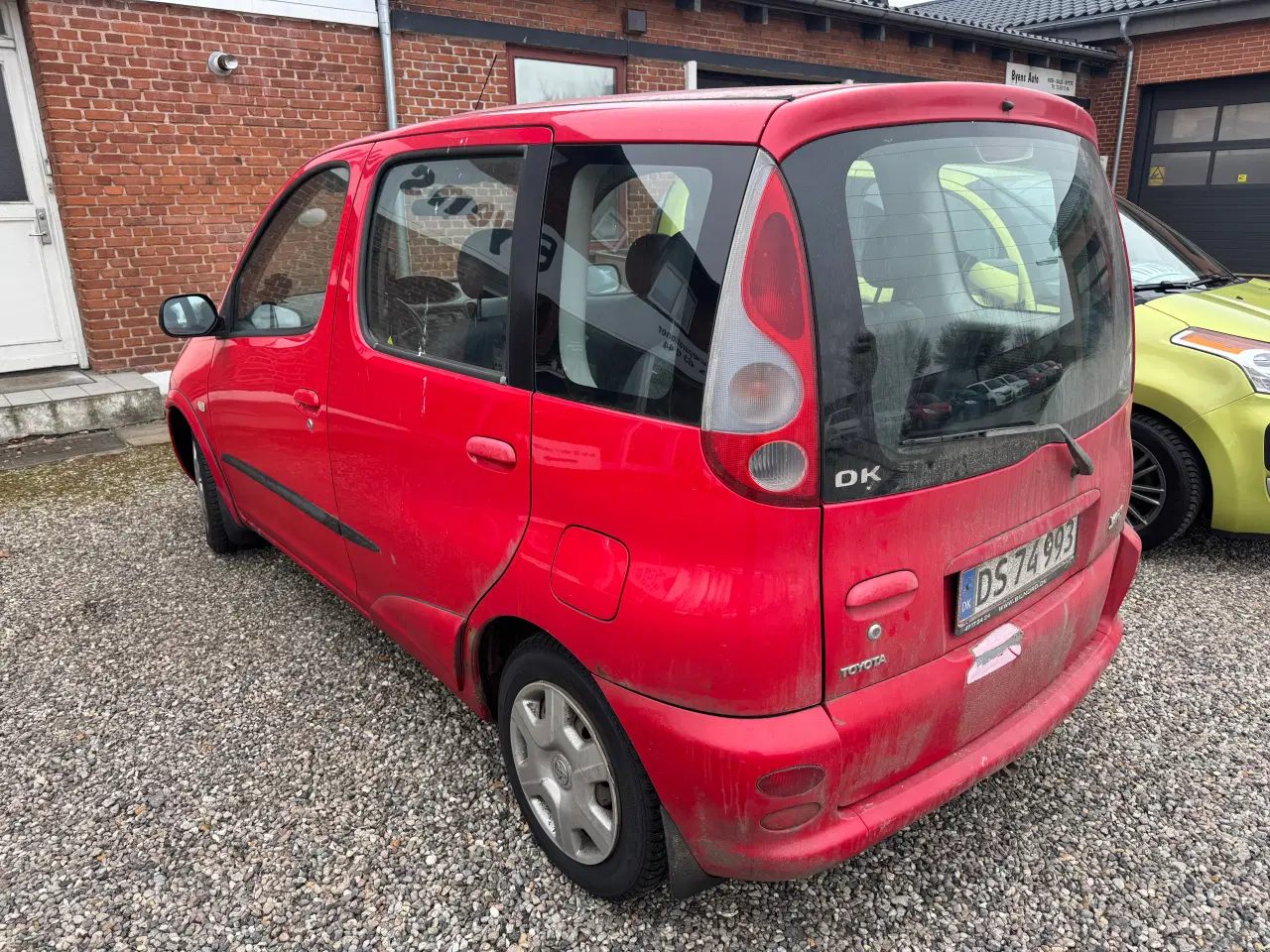 Billede 6 - Toyota Yaris Verso 1.3 Synet