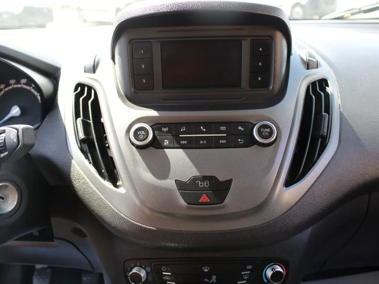 Billede 5 - Ford Transit Courier 1,5 TDCi 100 Trend