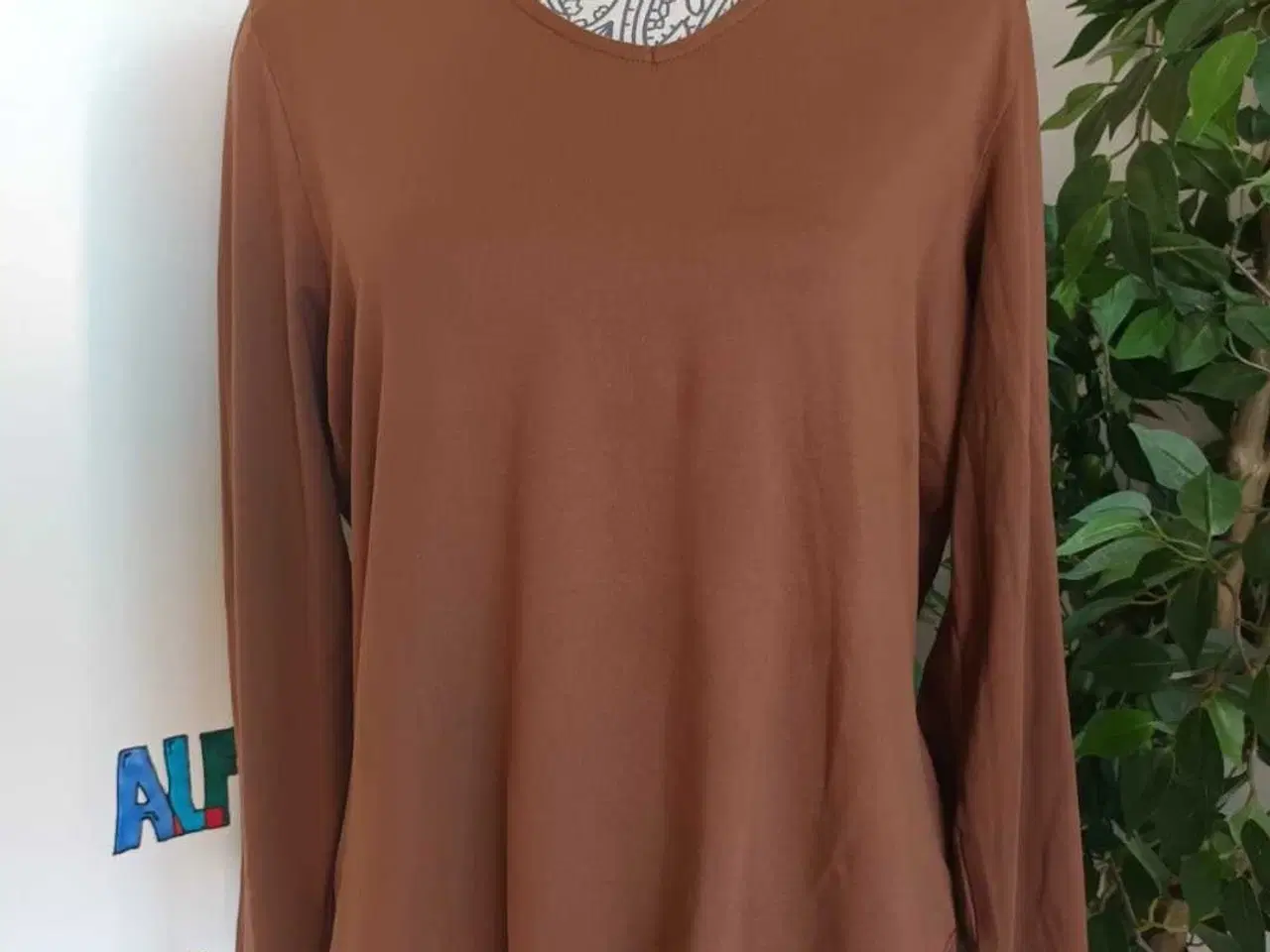 Billede 1 - Top. Vero Moda. XL/42
