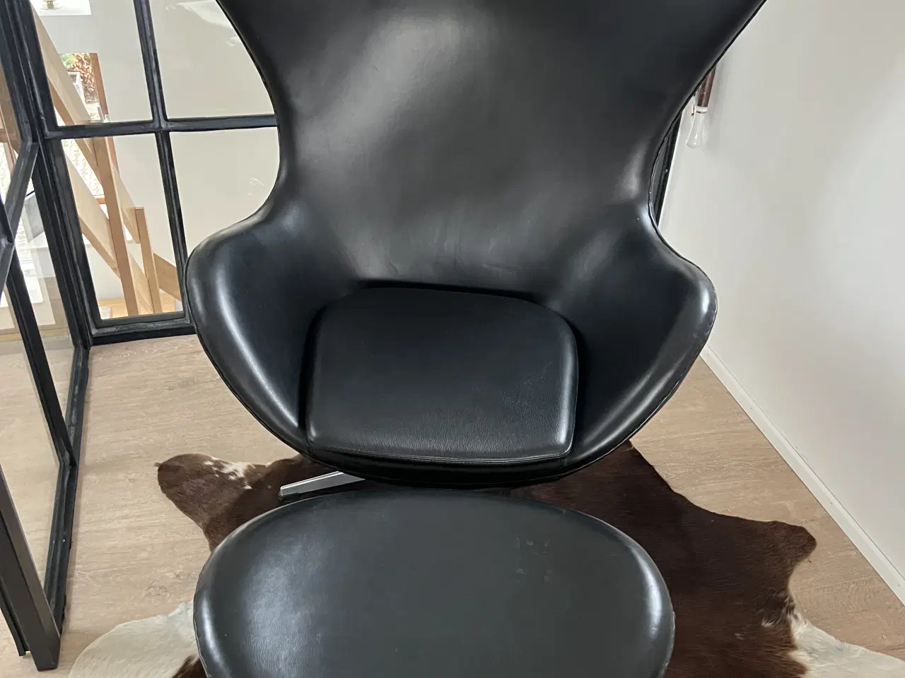 Billede 1 - Lænestol med fodskammel