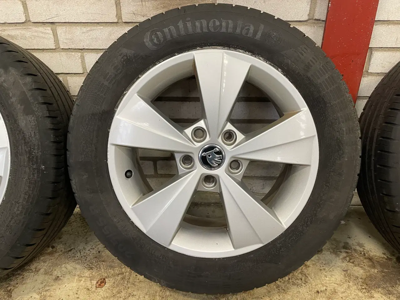 Billede 6 - 16 Skoda Octavia 205/55r16 Ref.163 sommer