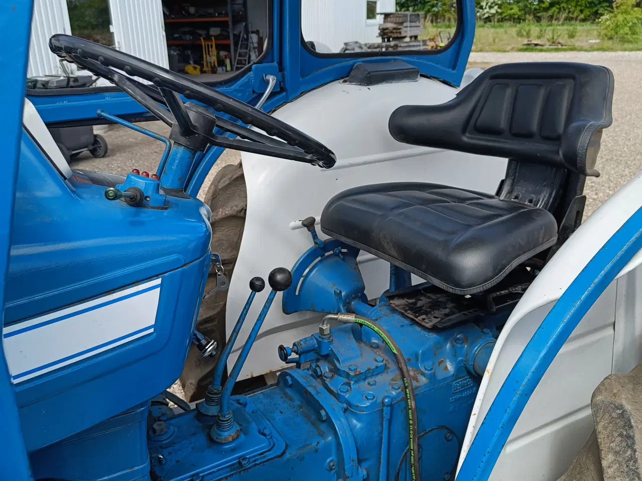 Billede 9 -  Traktor. Ford 3000 Y
