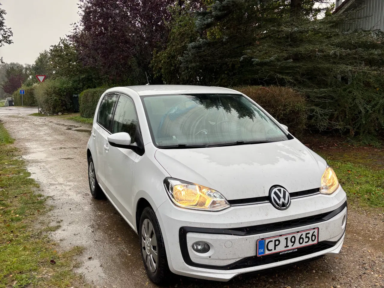 Billede 1 - Velholdt VW UP! 