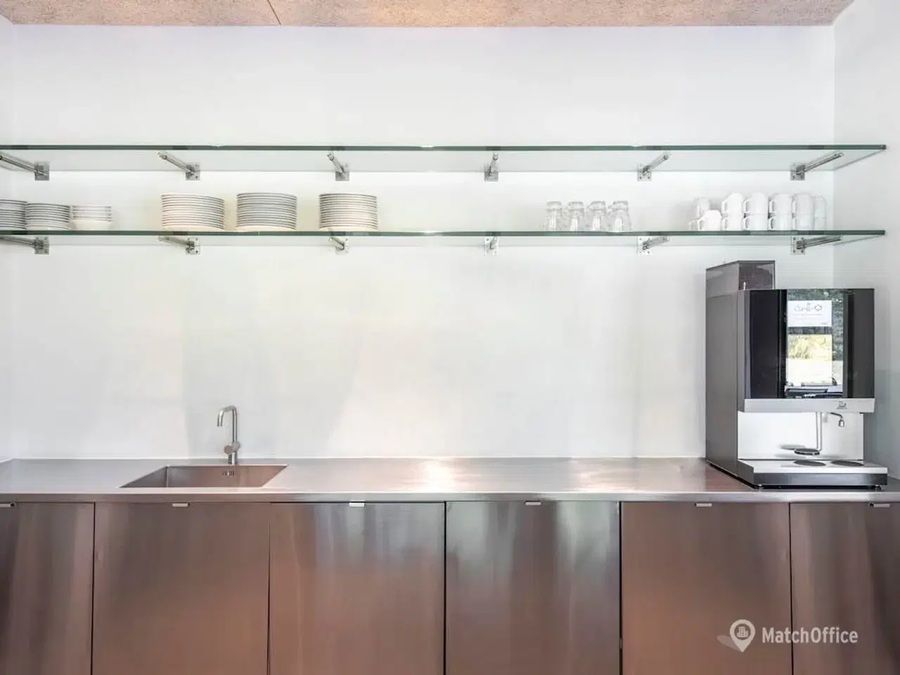 Billede 6 - Pragtfuld historisk arbejdsplads i et populært handelscentrum