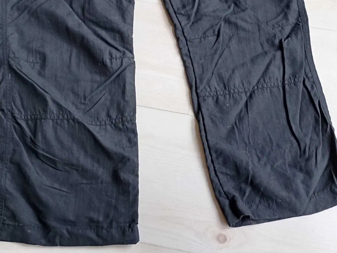 Billede 5 - Fritidsbukser / shorts. McKinley.Zip off 