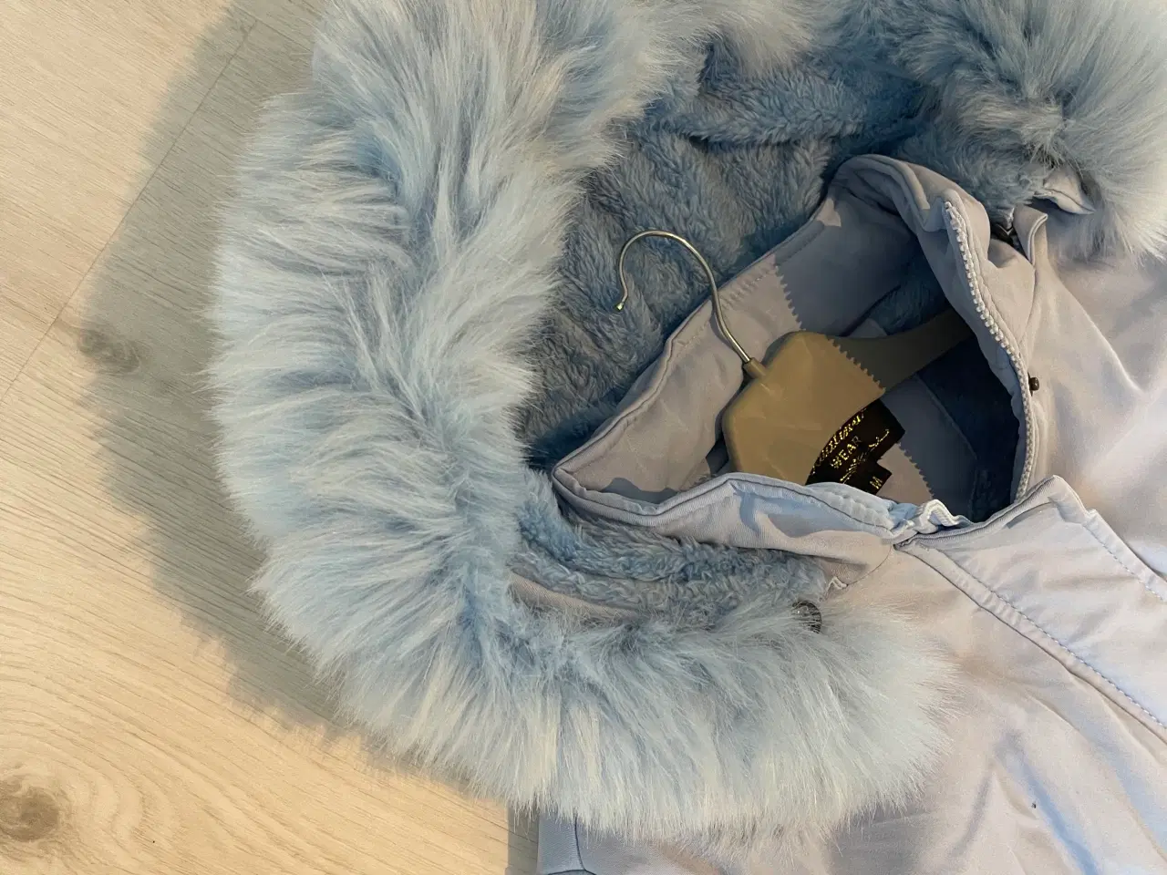 Billede 2 - Ny Lyseblå jakke S