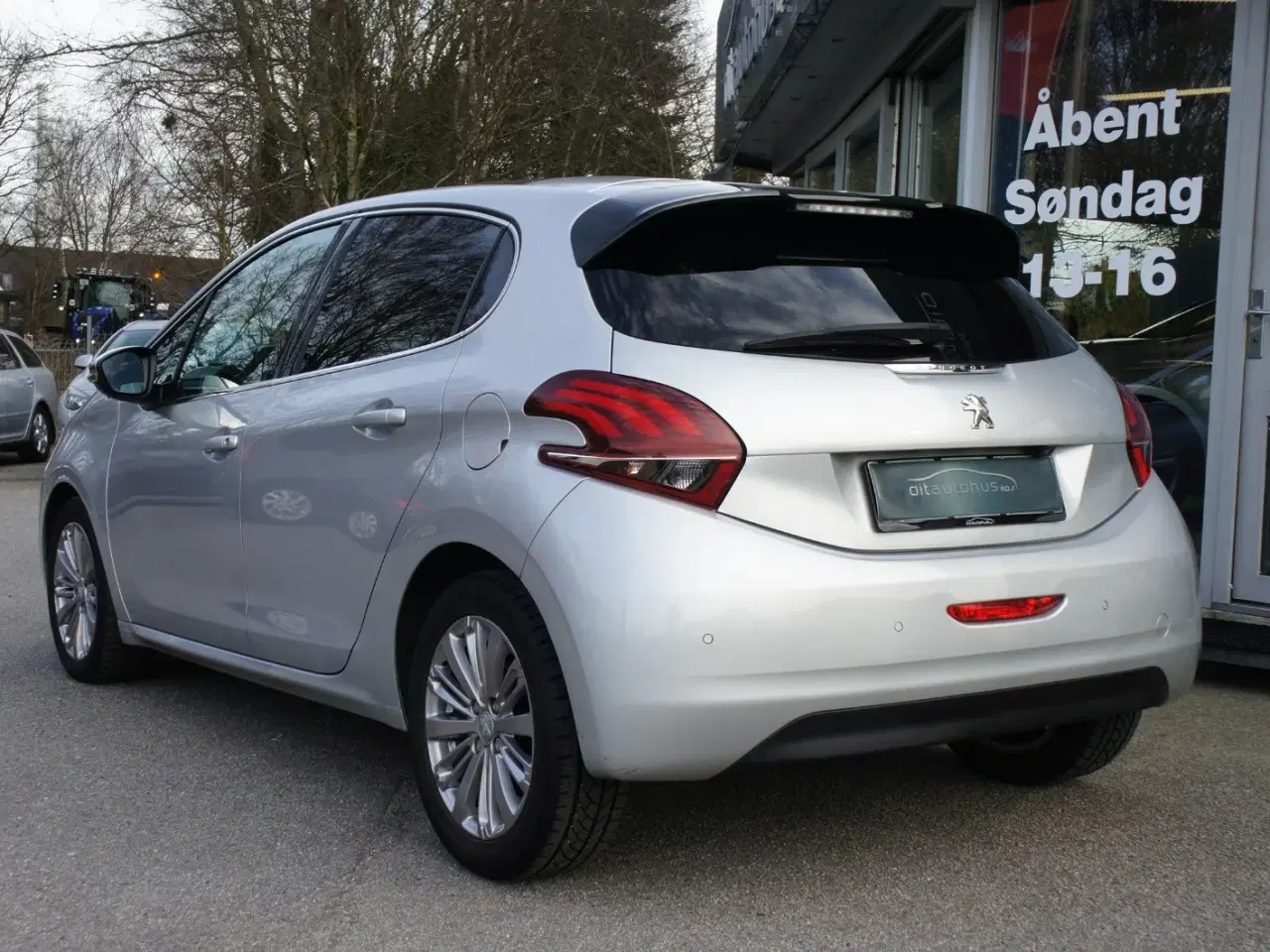 Billede 6 - Peugeot 208 1,6 BlueHDi 100 Allure Sky