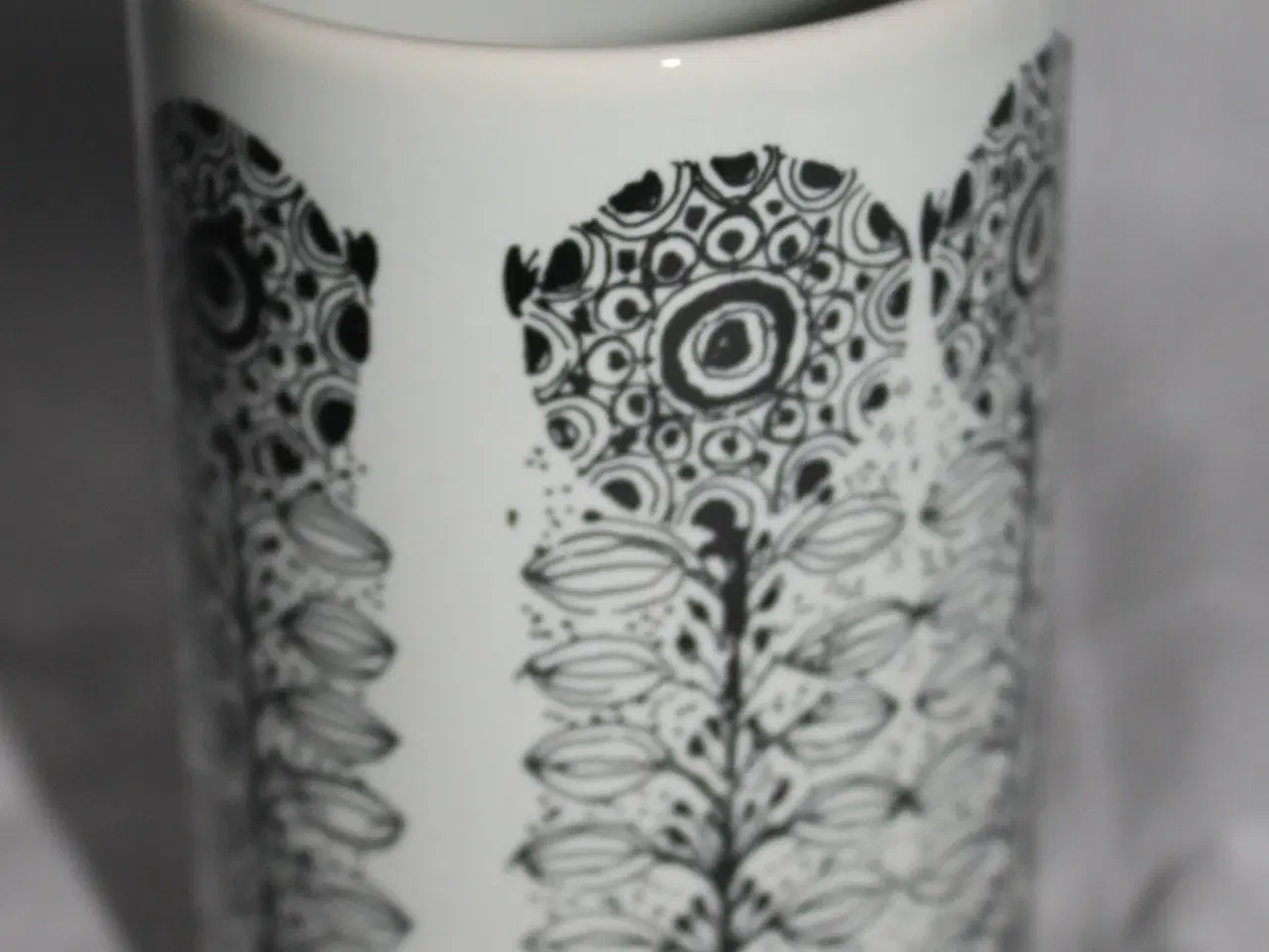 Billede 9 - Bjørn Wiinblad, vase, platte, bordskål