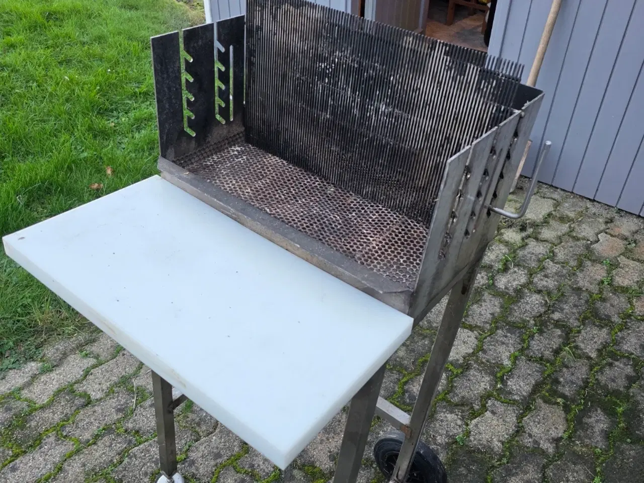 Billede 1 - Kulgril og kulstarter