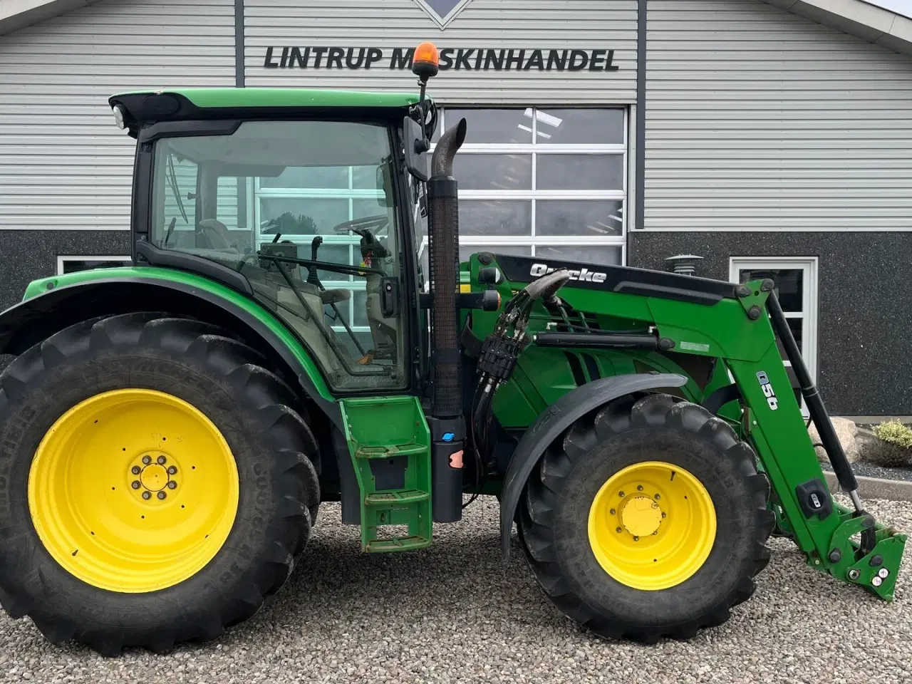 Billede 9 - John Deere 6115R Med frontlæsser og krybegear