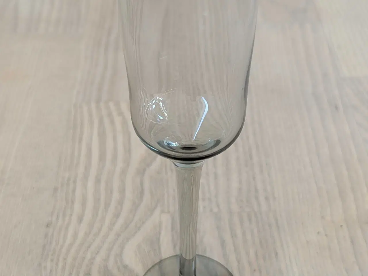 Billede 2 - Holmegaard smoke Largo vinglas