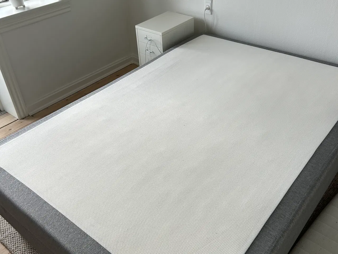 Billede 3 - Boxmadras Seng 140x200 cm