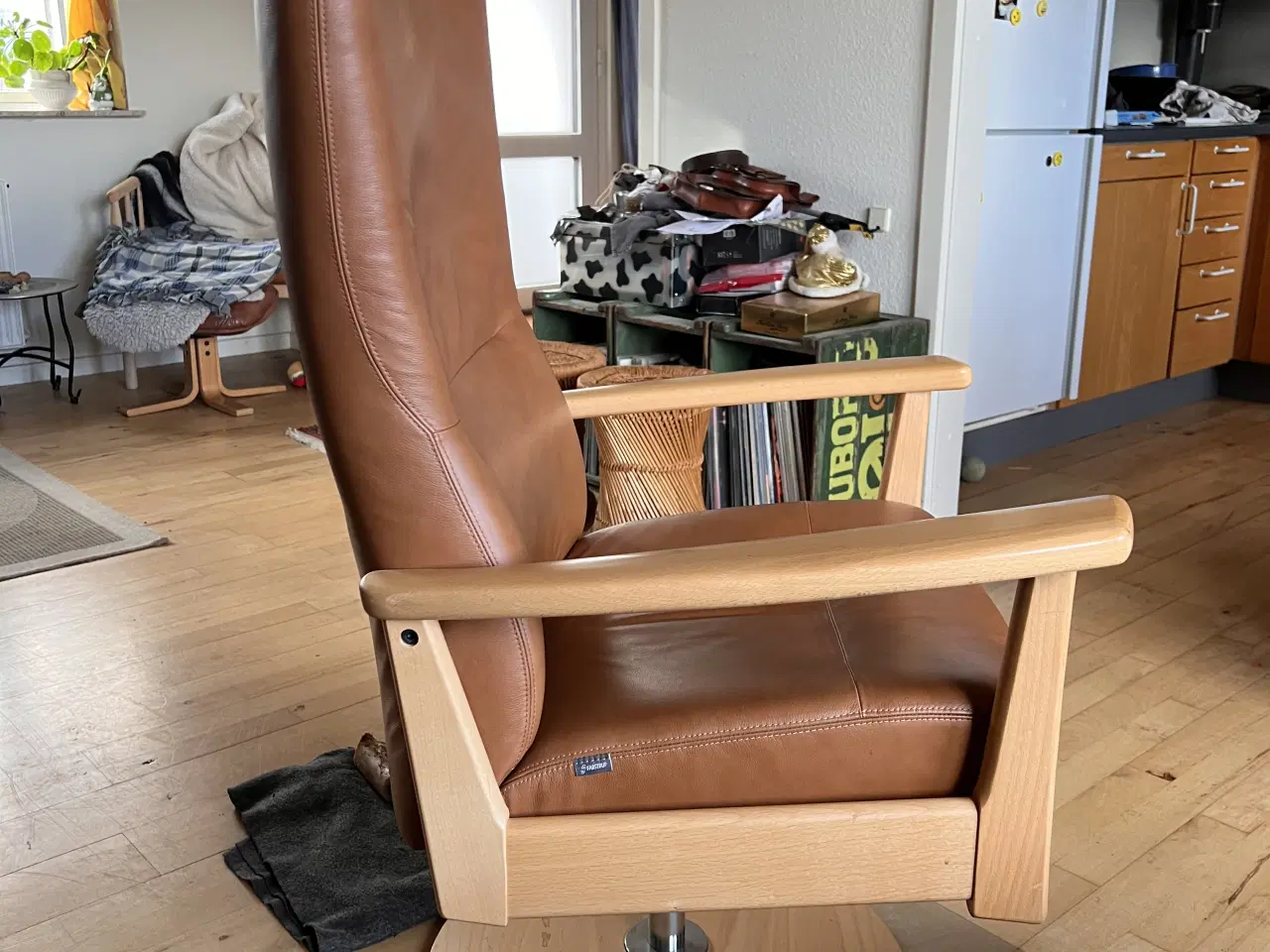 Billede 2 - Farstrup læder lænestol 