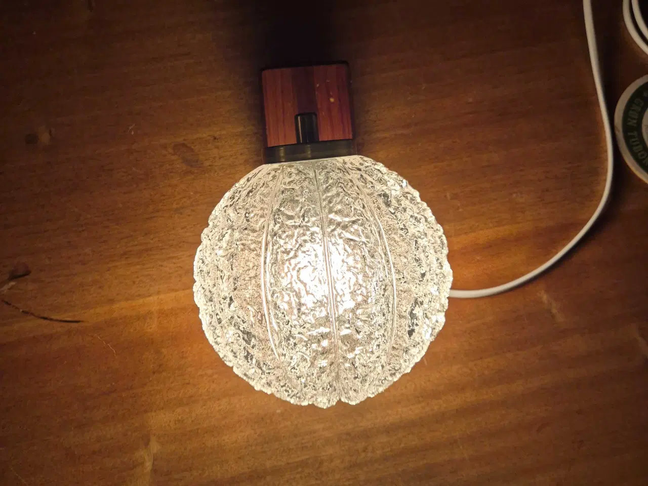 Billede 4 - Svensk væglampe med glaskuppel 