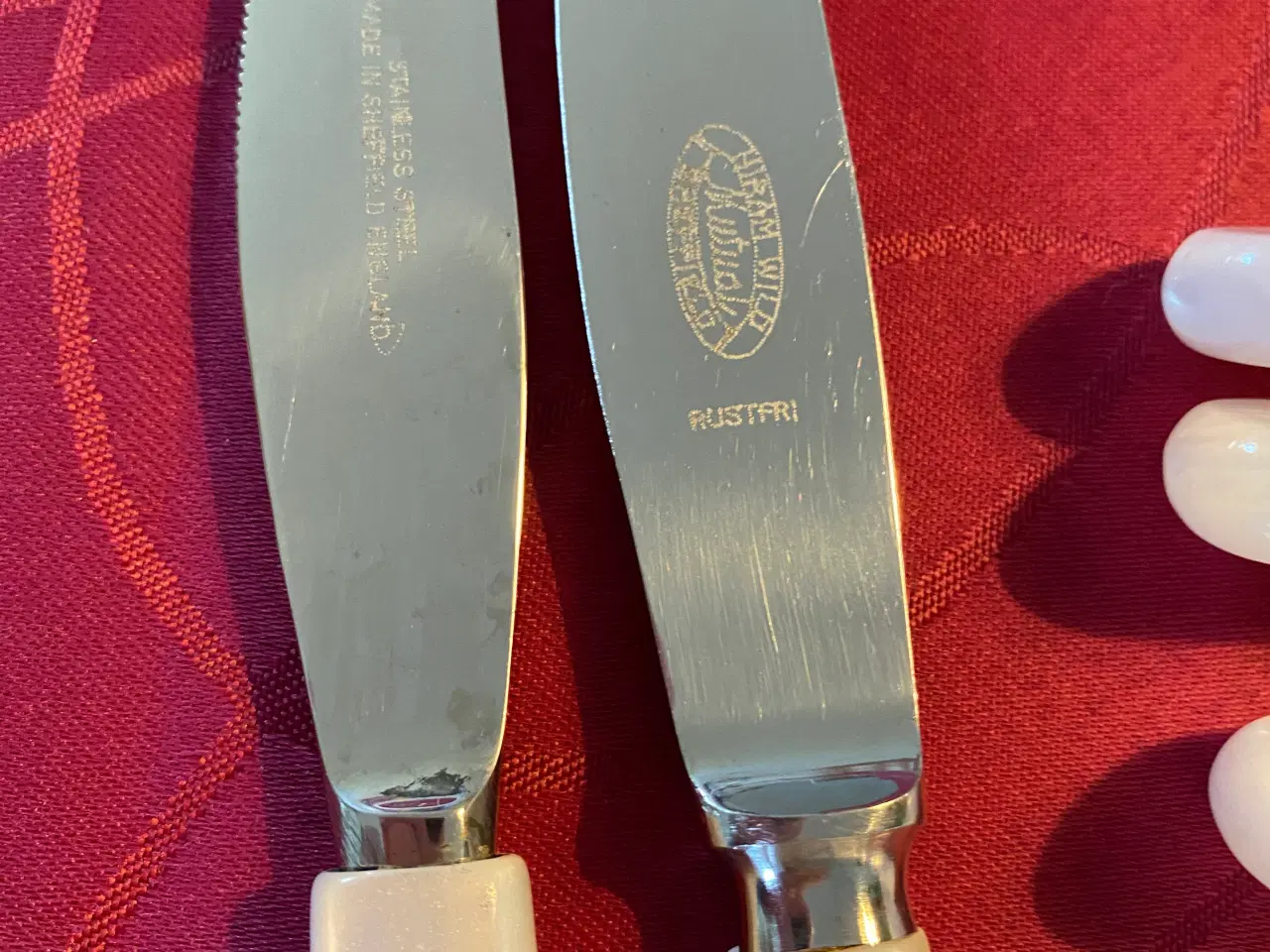 Billede 5 - Freja bestik - samt 12 knive med “perlemorsskaft”
