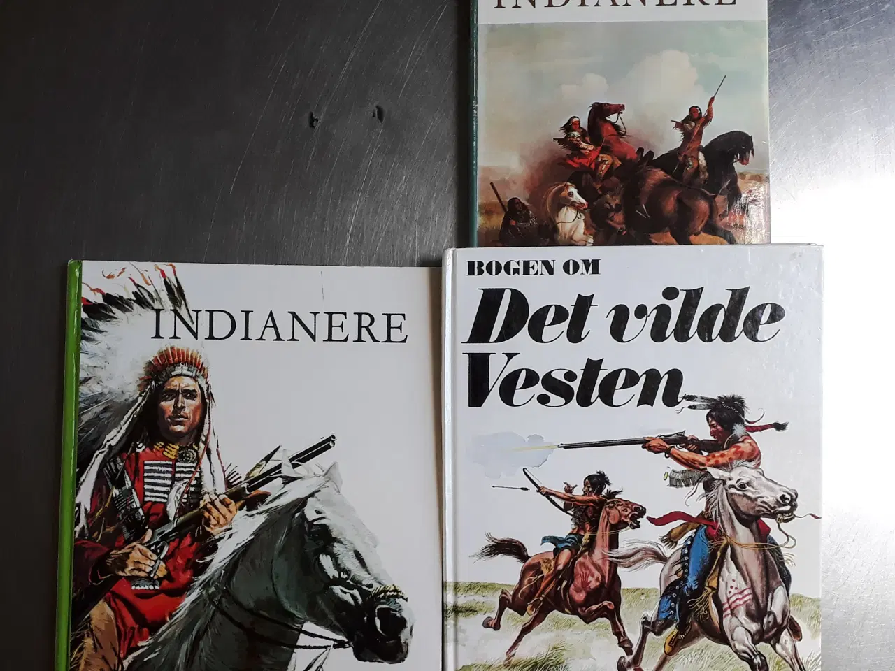 Billede 1 - 3 Bøger om Indianere