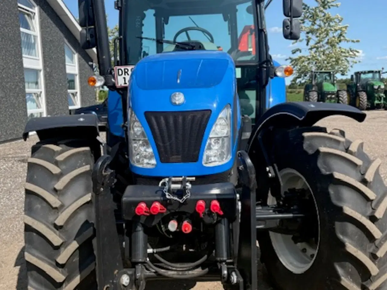 Billede 5 - New Holland T5.95 MED FRONTLIFT + MASSER AF OLIEUDTAG.