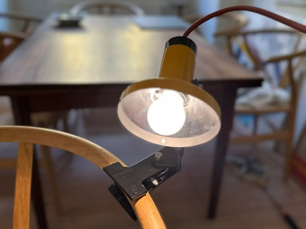 Billede 5 - Gul retro klemme-lampe / bordlampe / væglampe