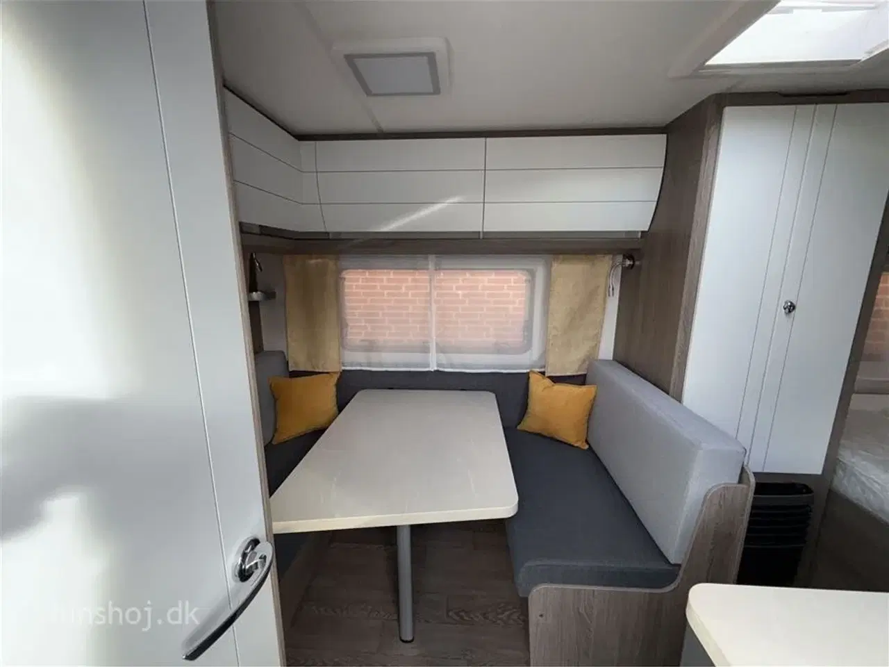 Billede 15 - 2026 - Hobby On Tour 390 SF   Lækker rejsevogn med lav egenvægt fra Hinshøj Caravan A/S