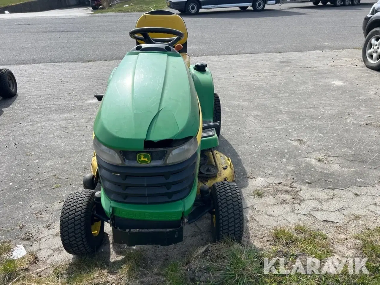 Billede 10 - Græsslåmaskine John Deere X304