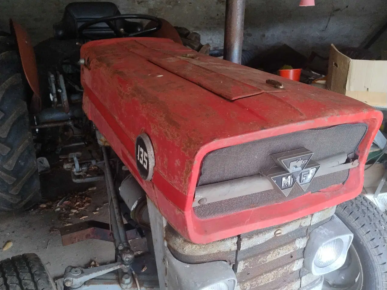 Billede 2 - MF 135 traktor