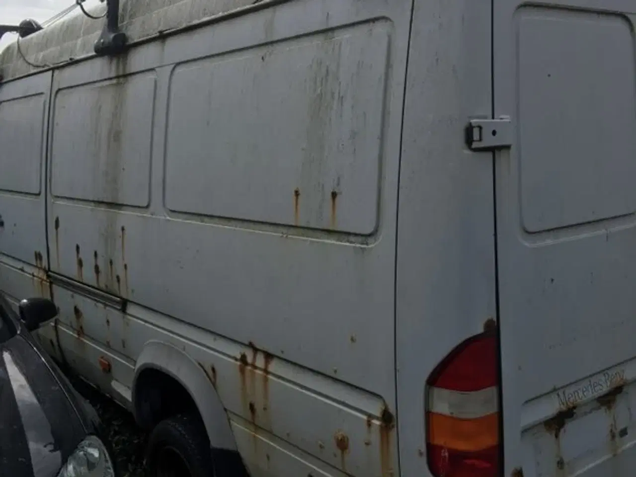 Billede 2 - Mercedes Sprinter 413 - EKSPORT