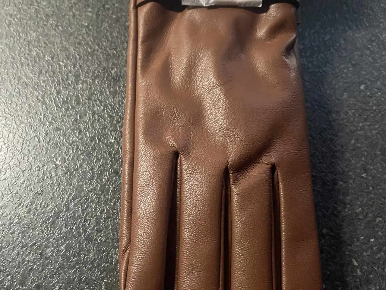 Billede 1 - Guess Finger handsker str l