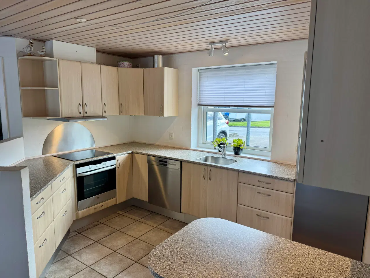 Billede 2 - Designa Køkken brugt med eller uden hvidevarer