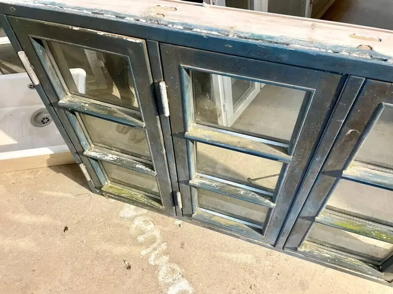 Billede 2 - Lille 3-fags bondehusvindue m. termoruder