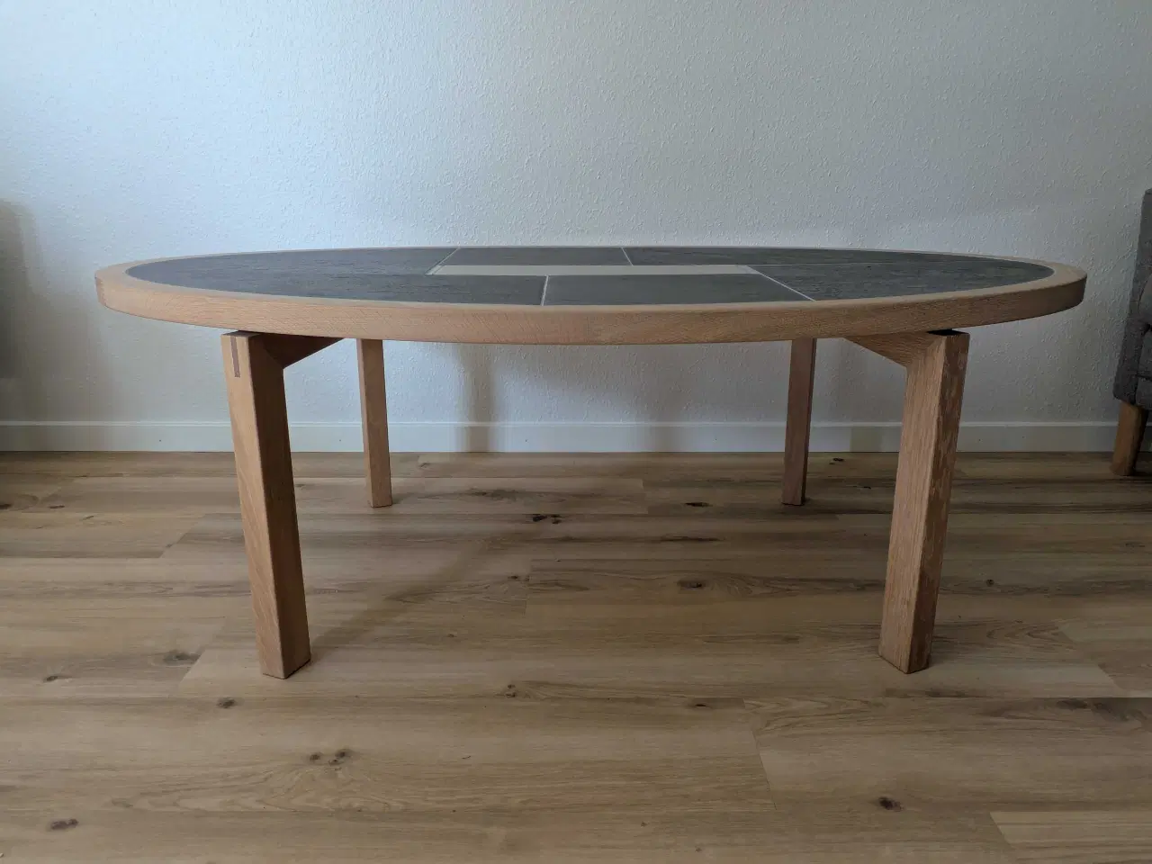 Billede 1 - Sofabord i hvid lud ege