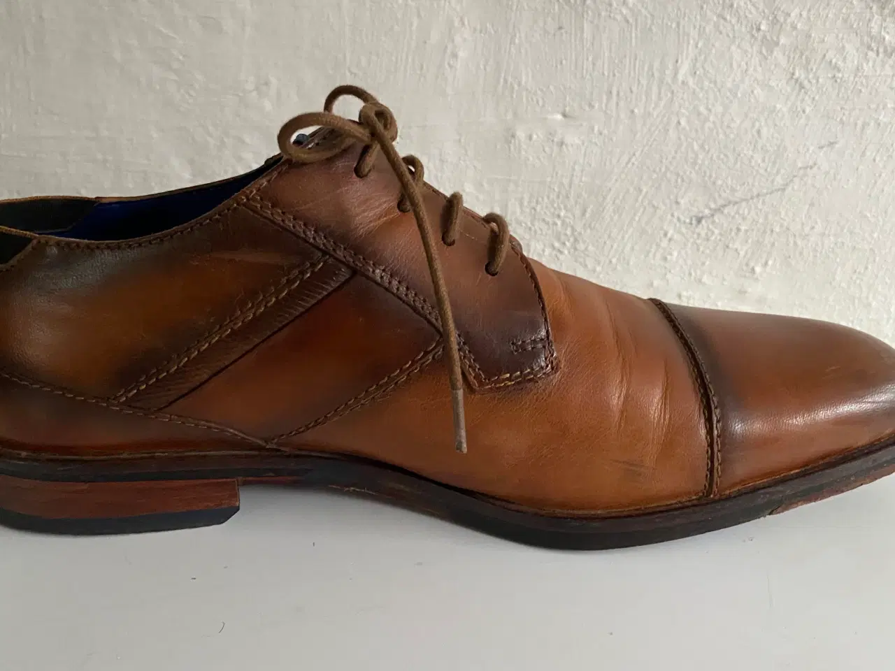 Billede 5 - Bugatti lædersko- str 42