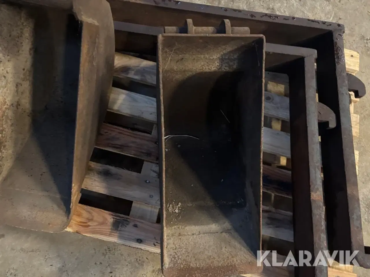 Billede 7 - Pallegafler og to rendeskovle