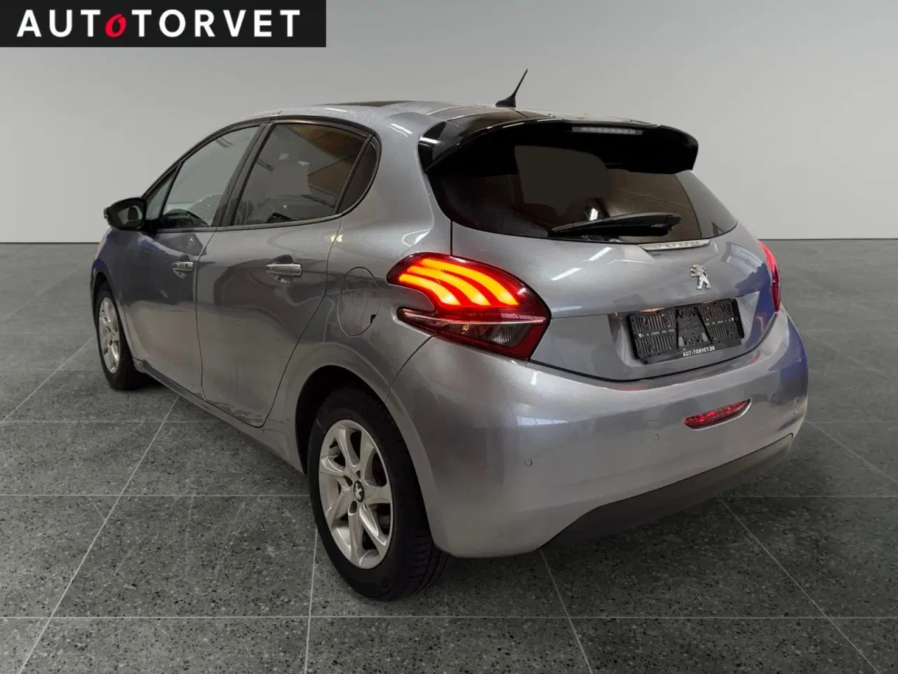 Billede 4 - Peugeot 208 1,5 BlueHDi 100 Allure Sky
