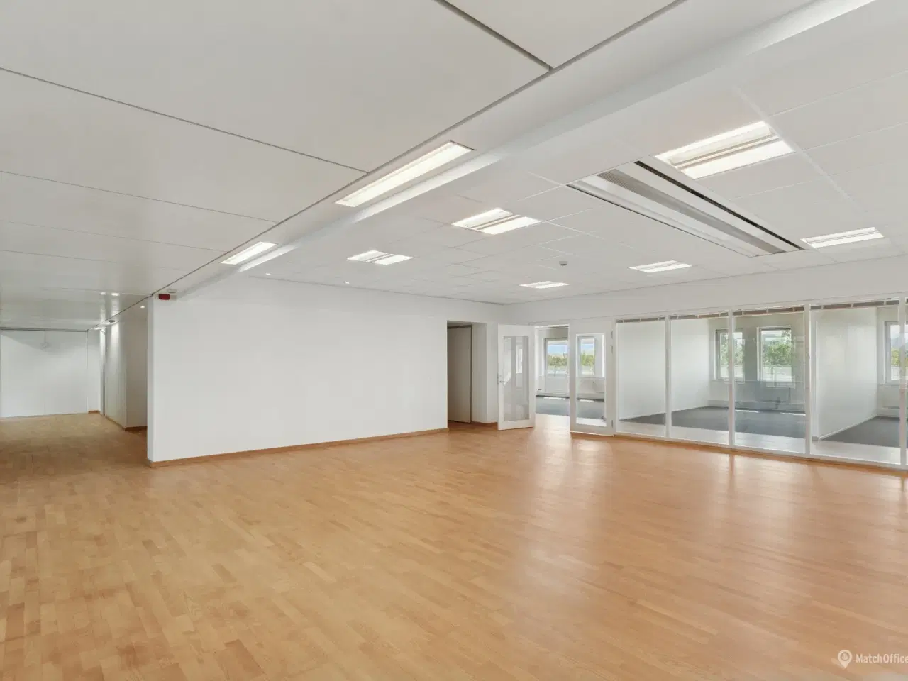 Billede 5 - Kontorlejemål i populært flerbrugerhus