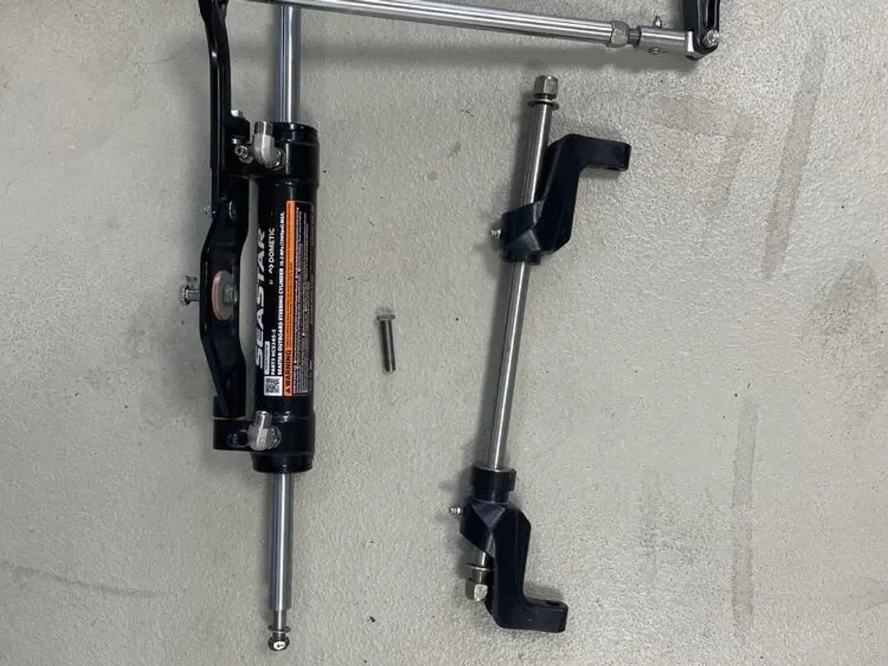 Billede 1 - SeaStar cylinder BRUGT