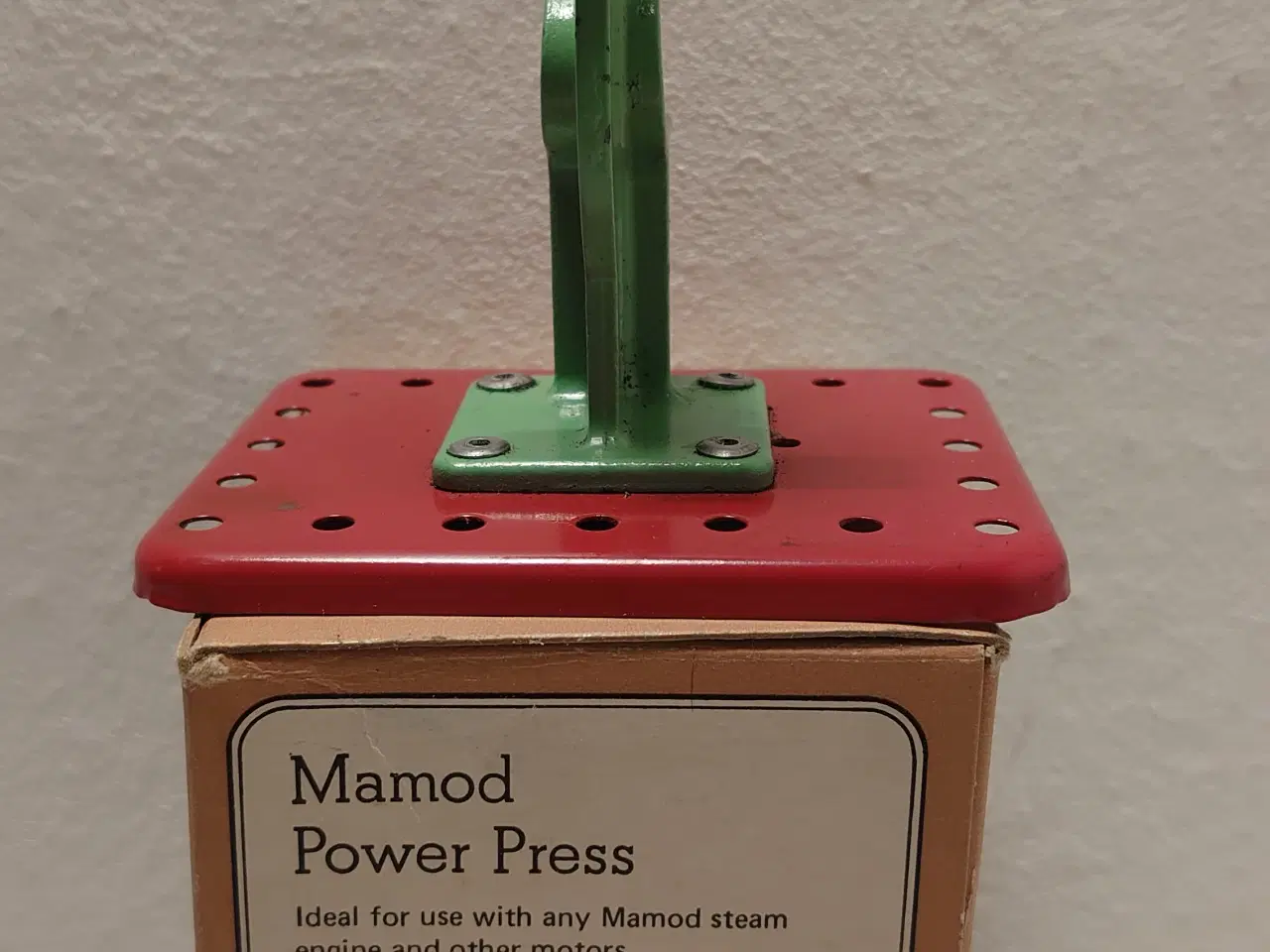 Billede 4 - Mamod vintage presse med kasse til dampmaskine.