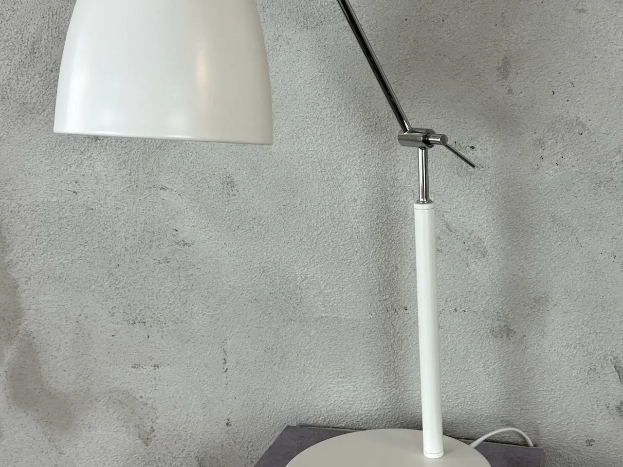 Billede 1 - Lampe