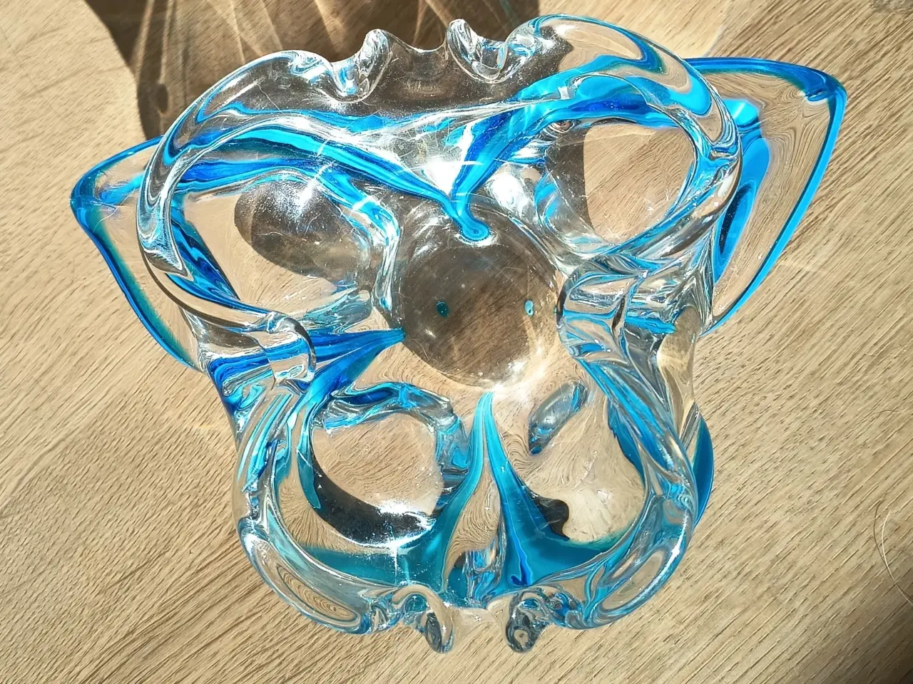 Billede 4 - Murano Glas skål med blå og klar farve.