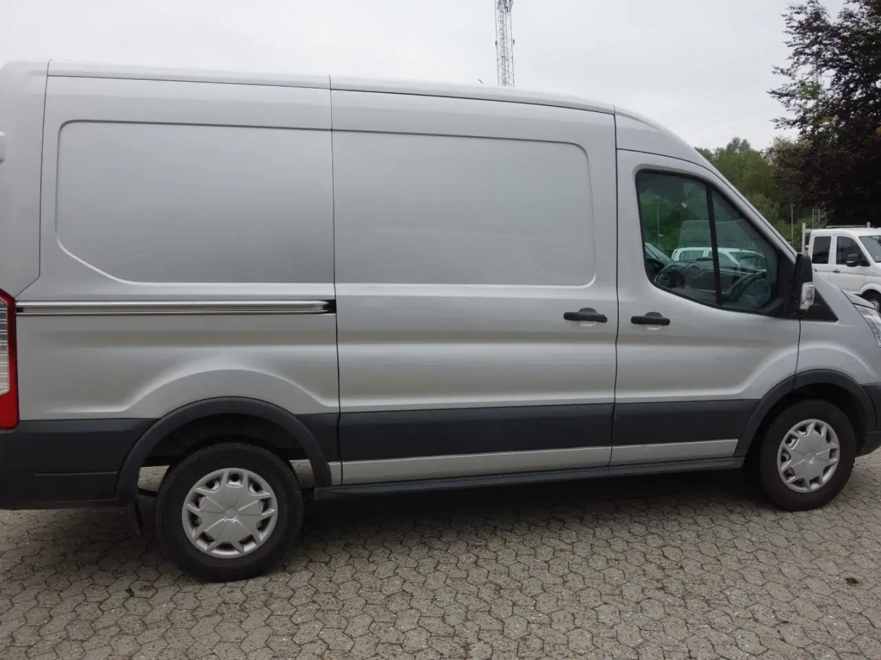 Billede 13 - Ford Transit 350 L2 Van 2,0 TDCi 130 Ambiente H2 FWD