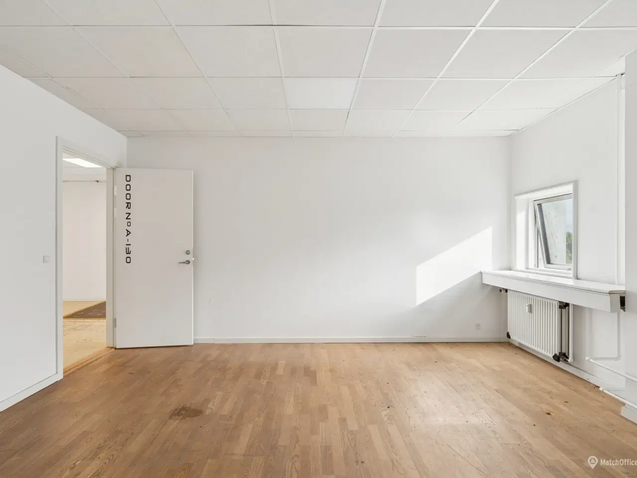 Billede 4 - Kontor og lager m. elevator