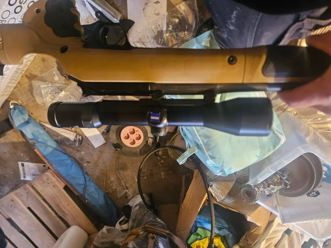 Billede 2 - Zeiss Diavari v 2,5-10x50 t* med Blaser Montage