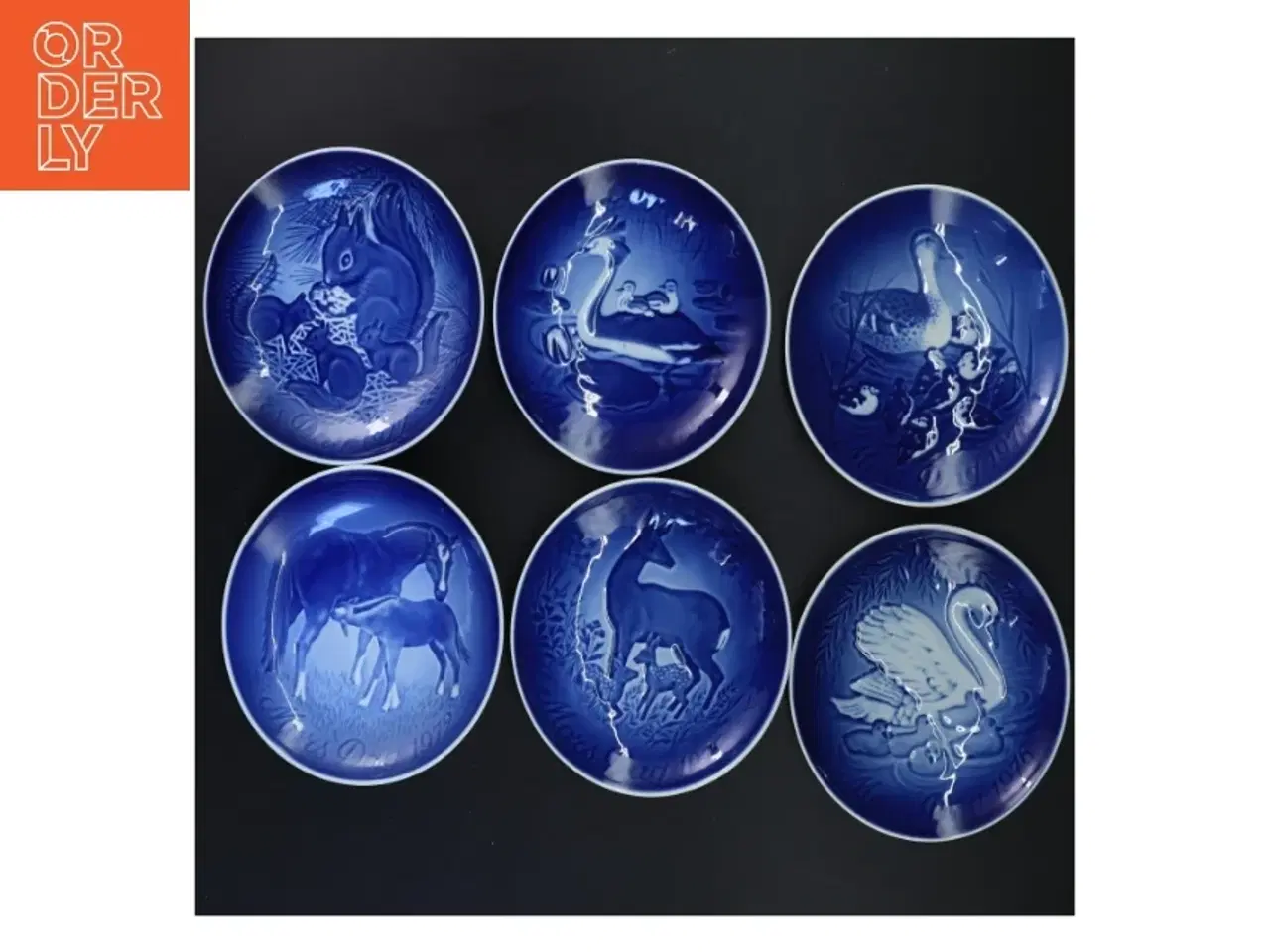 Billede 2 - Mors Dags platter fra Royal Copenhagen (Ø 15 cm)