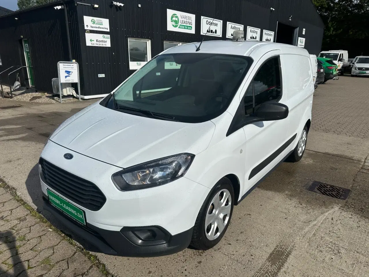 Billede 2 - Ford Transit Courier 1,5 TDCi 100 Trend