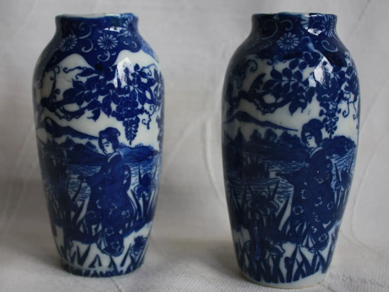 Billede 2 - 2 små japanske vaser