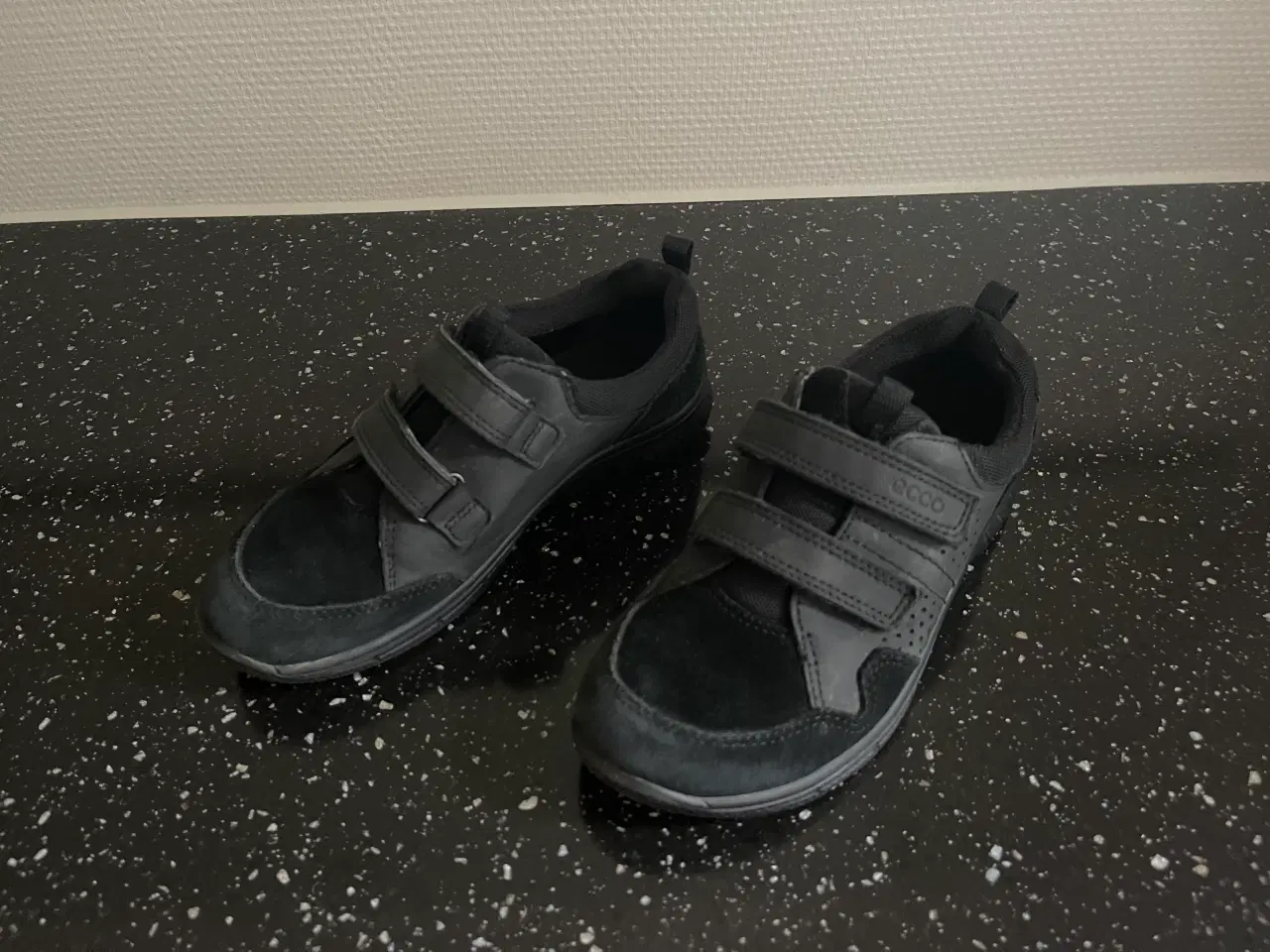 Billede 2 - Ecco Biom sko str. 33
