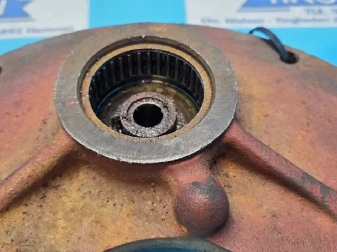 Billede 10 - Ford 8210 Flange E0NN7N054AB