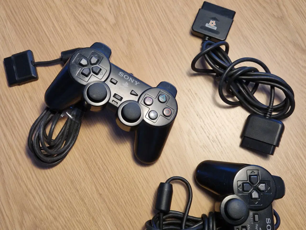Billede 1 - 🎮 2x originale PlayStation 2 DualShock-controller