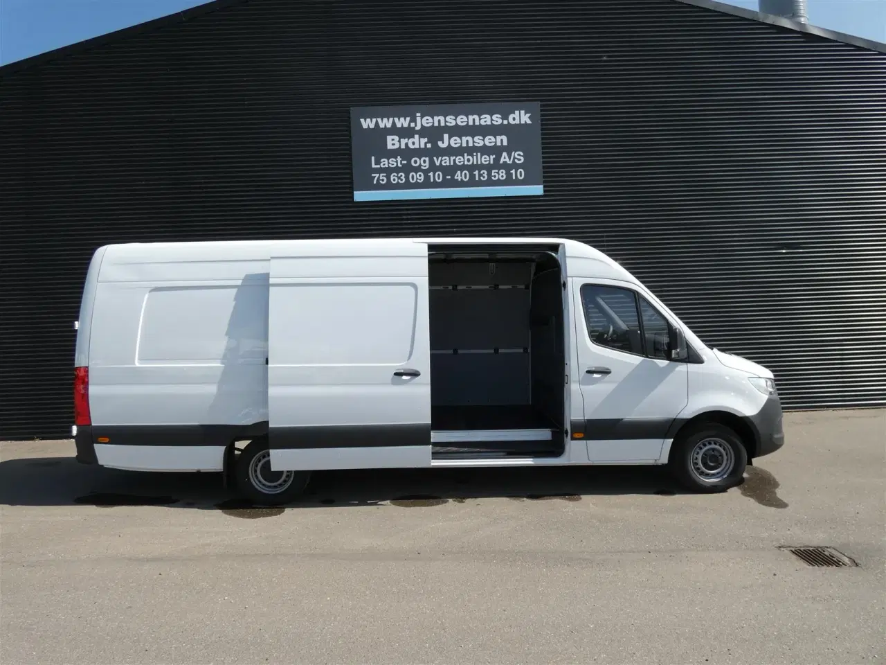 Billede 3 - Mercedes-Benz Sprinter 317 2,0 CDI A4 H2 RWD 9G-Tronic 170HK Van Aut.