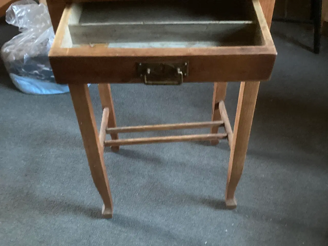 Billede 3 - Blomsterbord